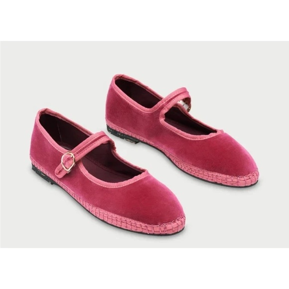 Flabelus Raspberry Velvet Flats - Picture 3 of 8